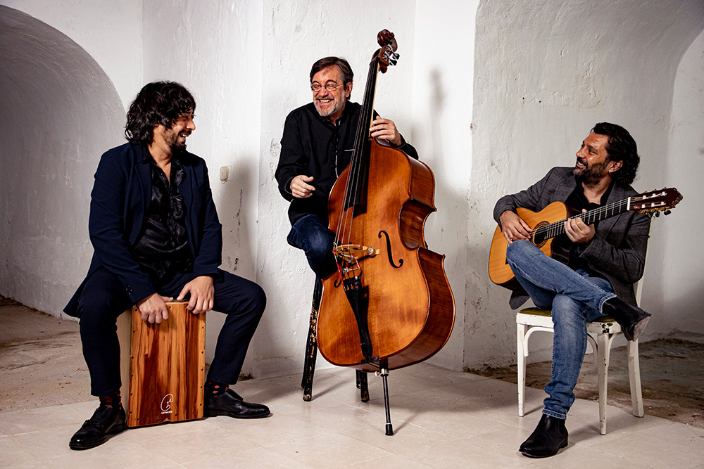 Josemi Carmona, Javier Colina & Bandolero – Concert «Vida»